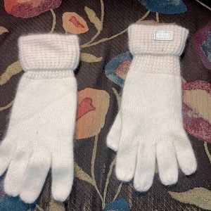 Coach gloves and scarf set